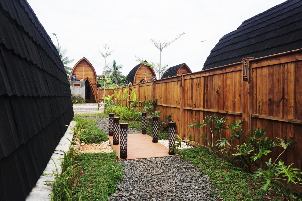 Collection O 9 Villa Ubud Anyer Eksteriør bilde